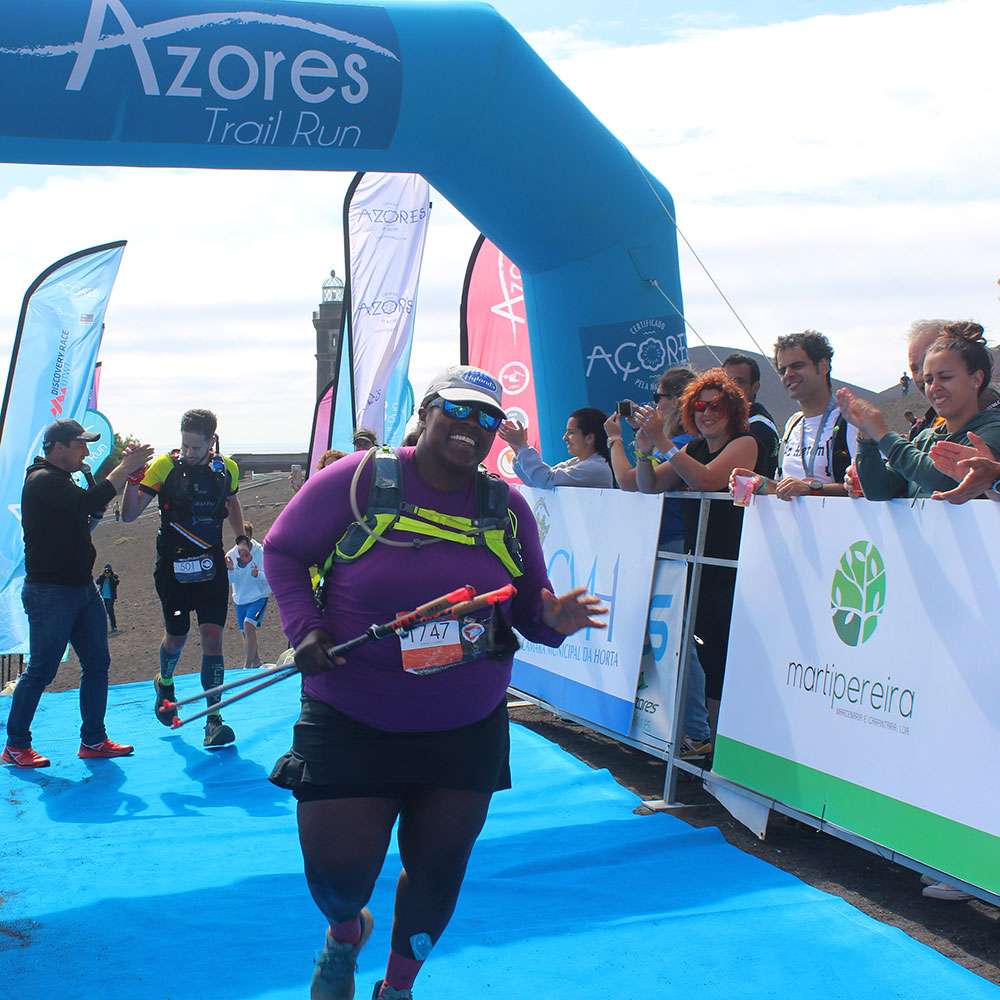 trailrunning people in the azores