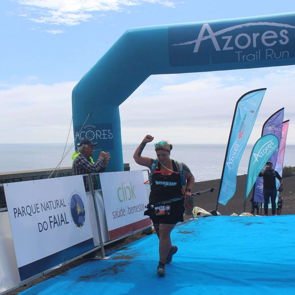 trailrunning people in the azores